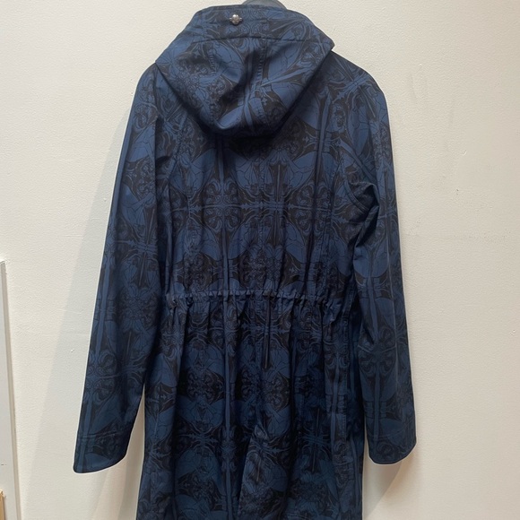 Lululemon Athletica Blue Patterned Hooded Jacket - Picture 3 of 4